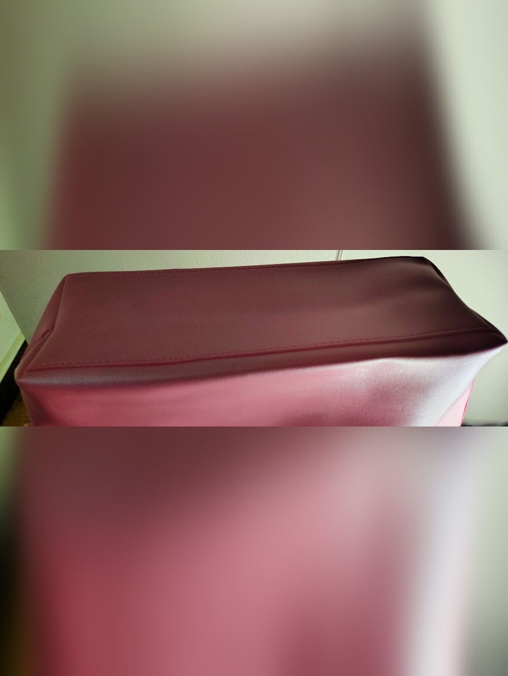 Juicy Couture Pink Metallic Tote - Picture 4 of 4